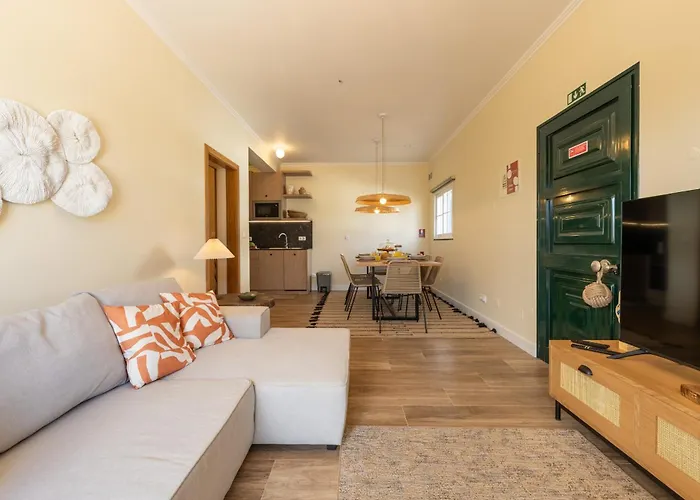 Retreat - By Wehost * Porto Santo