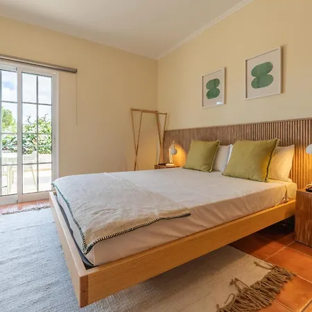 Retreat - By Wehost Porto Santo