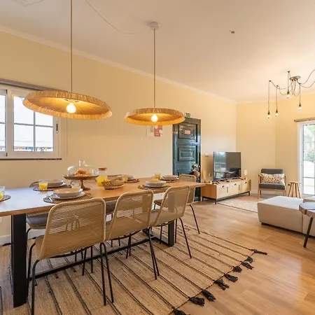 Retreat - By Wehost Holiday home *