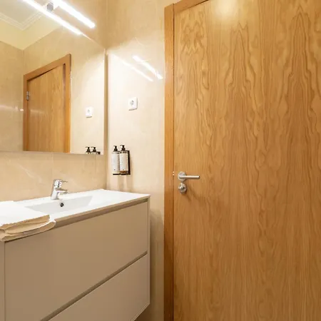 Retreat - By Wehost Holiday home