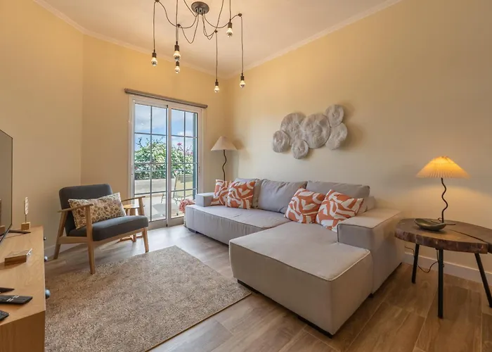 Retreat - By Wehost * Porto Santo